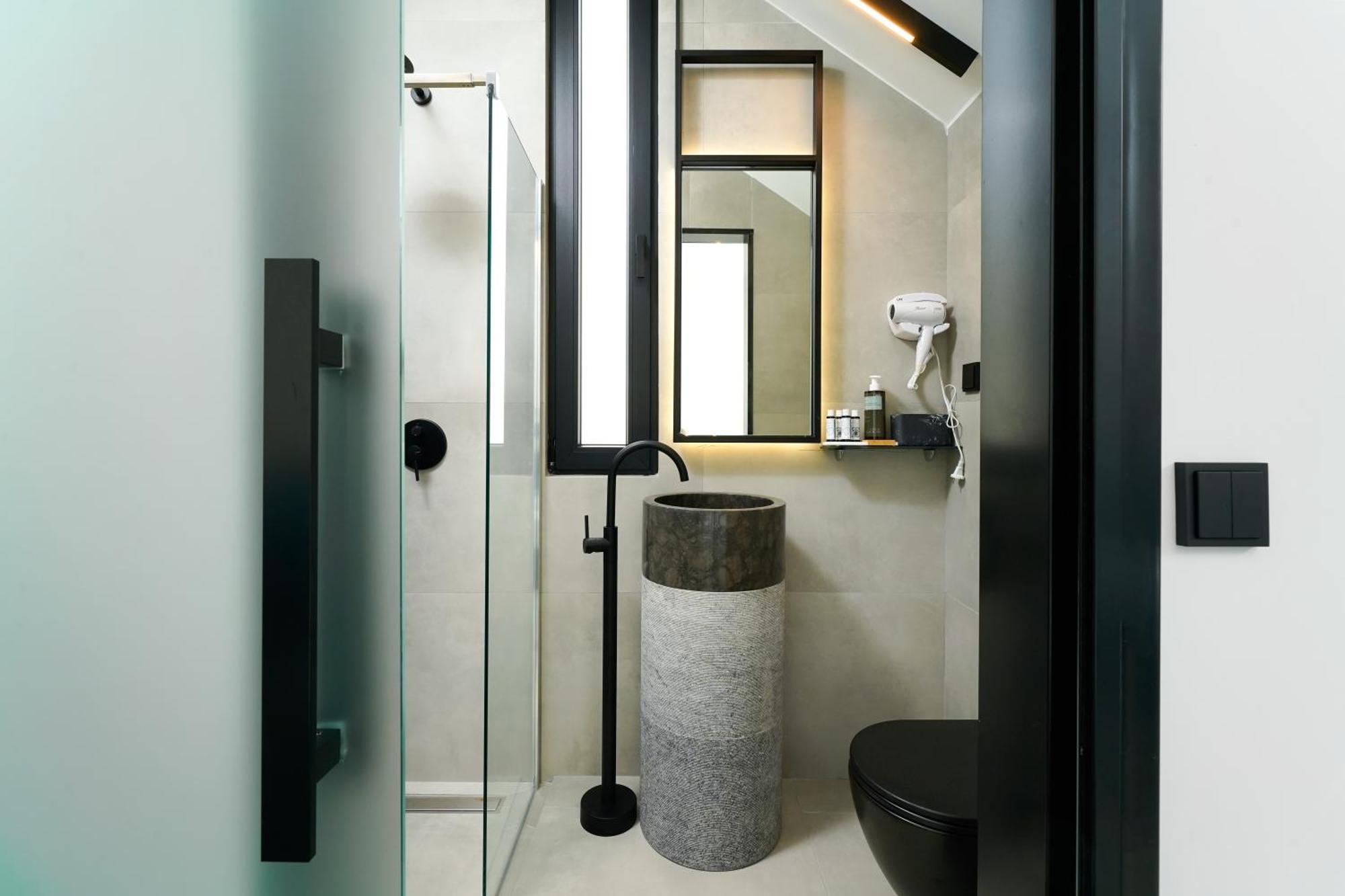 Mythodea Prive Luxury Suites Chrysi Ammoudia Exterior foto