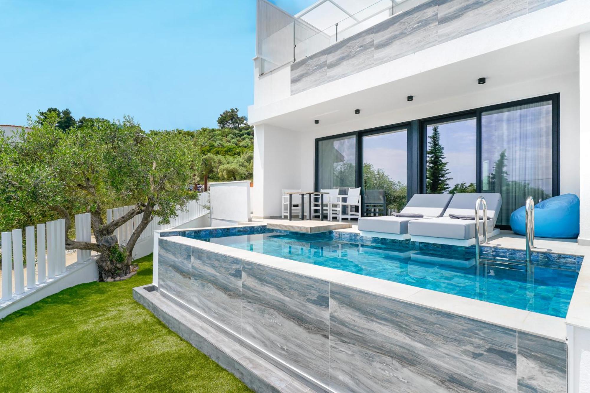 Mythodea Prive Luxury Suites Chrysi Ammoudia Exterior foto